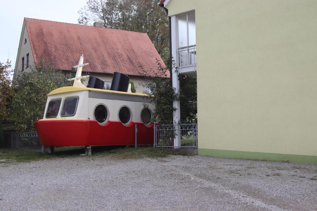 Landhotel Gasthof Huber Merching Εξωτερικό φωτογραφία